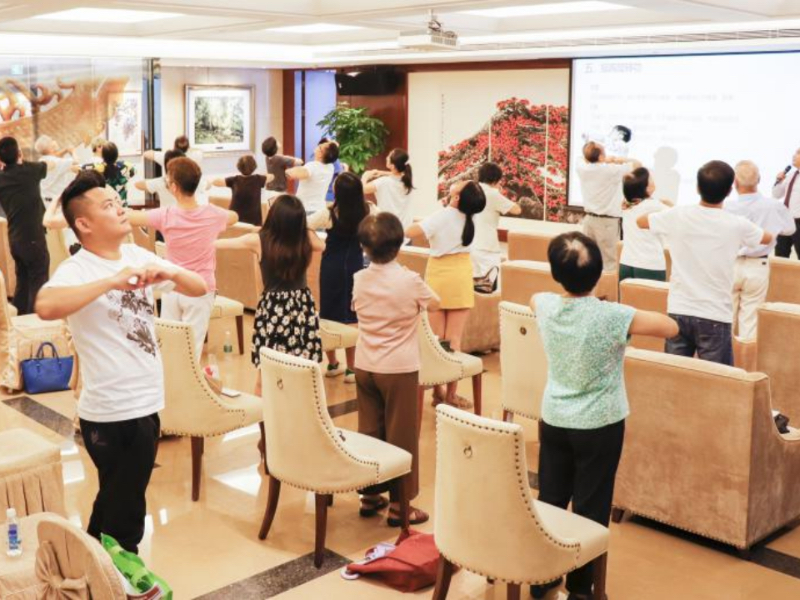 沈主任的简介2771.jpg